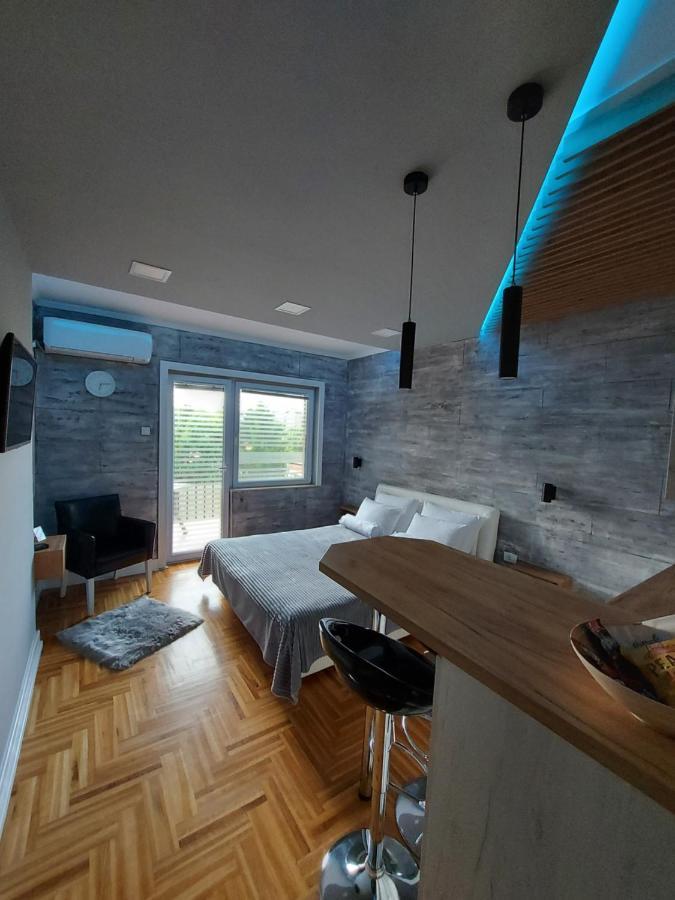 Apartman Studio Milica I Subotica Eksteriør billede